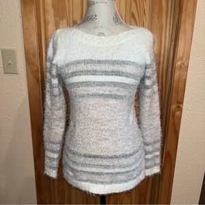 The Limited Sweater Women’s Size Small